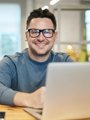 webinar-landing-template-speaker-img-1.jpg